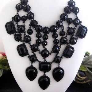 Guess Black Goth Necklace bib style New w/ Tag